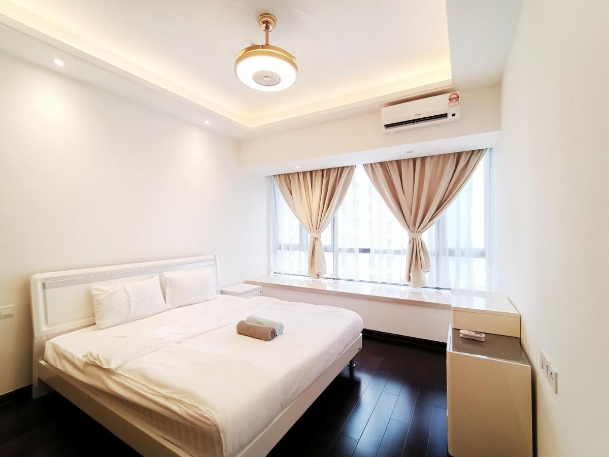 Apartment R&f Princess Cove Jb Town 3 Bed 2 Bath *