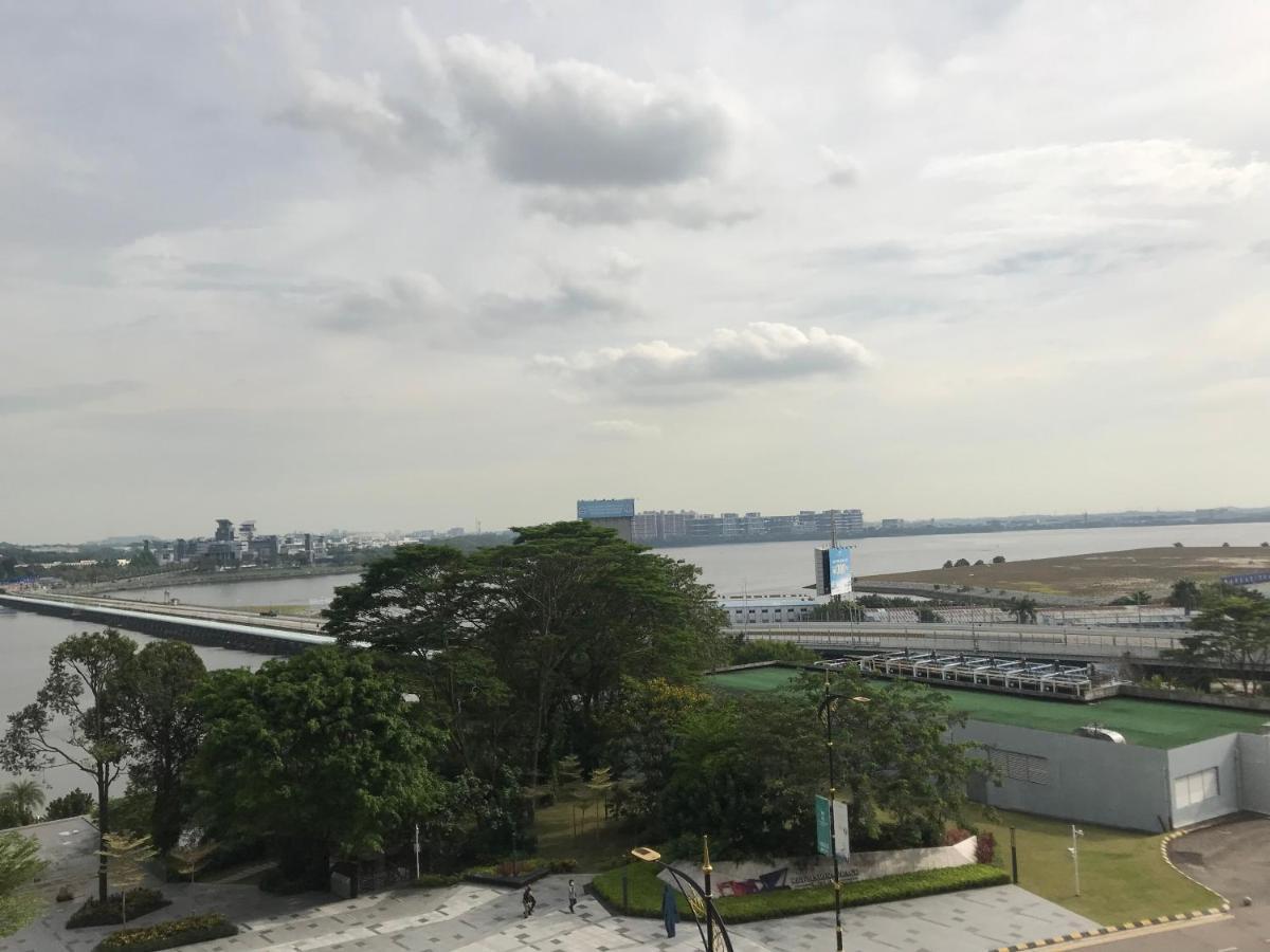 Apartment R&f Princess Cove Jb Town 3 Bed 2 Bath
